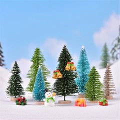 1 PC Artificial Christmas Tree Figurine Sisal Silk Cedar Pine Tree Mini Miniature Micro Landscape New Year Fairy Garden Decor